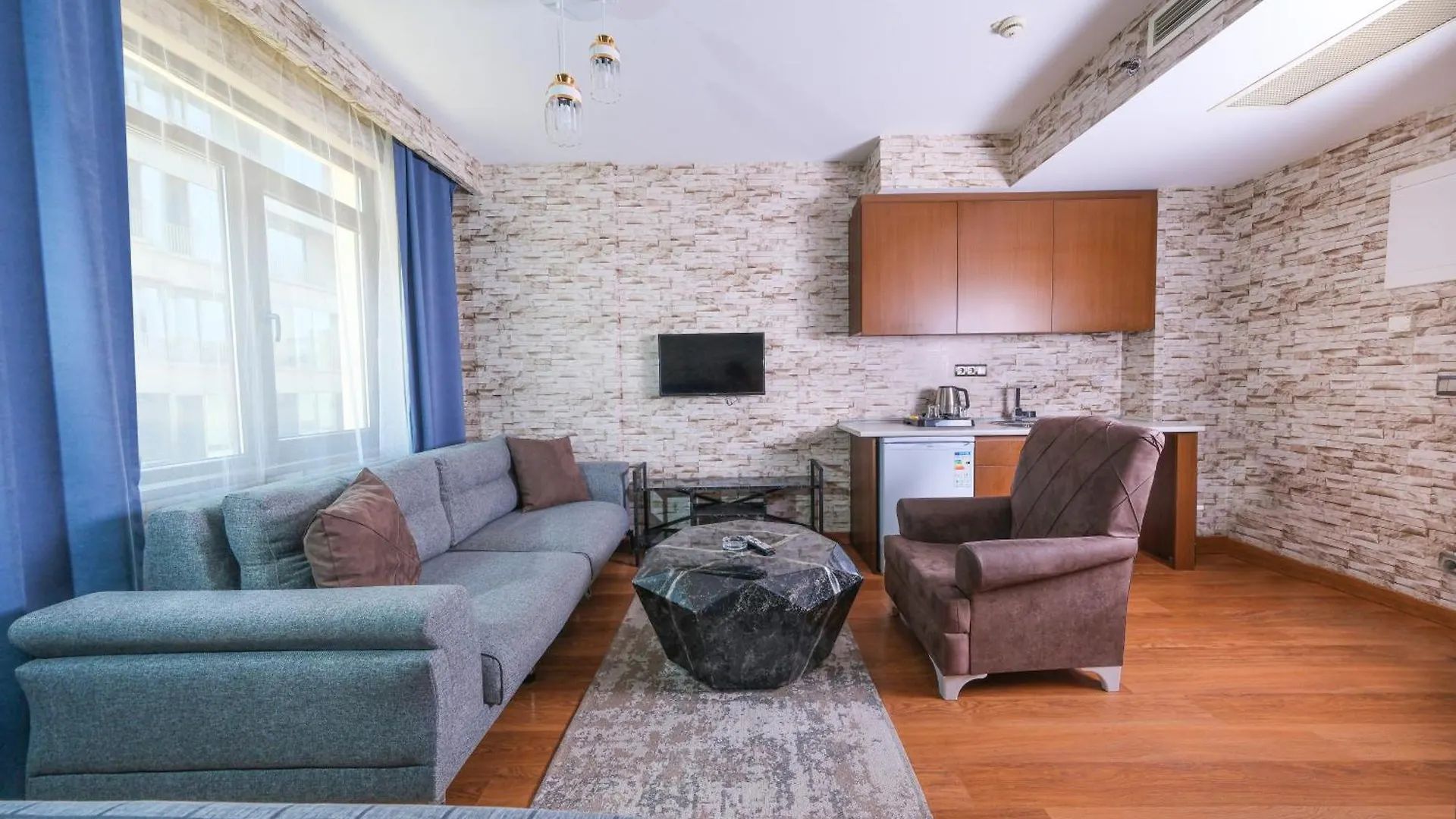 Istanbul Houses Sabiha Goekcen Airport Hotel
