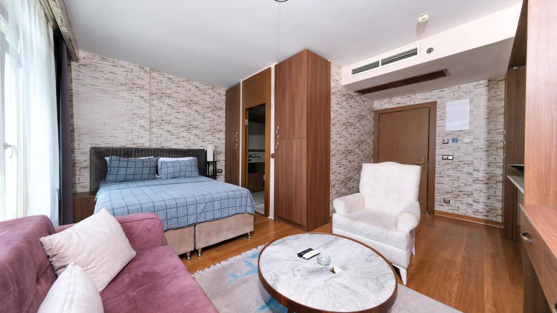 Istanbul Houses Sabiha Goekcen Airport Hotel 0*,